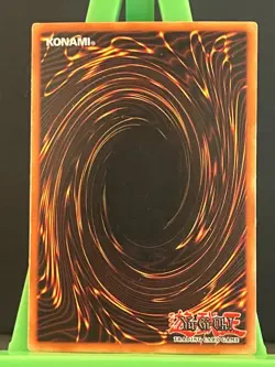 Yu-Gi-Oh! Dark Magician SDY-006 Ultra Rare Holo Unlimited Starter Deck Yugi LP/M - Image 2