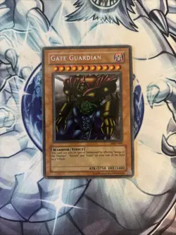 (CT1) YUGIOH! Gate Guardian MRD-000 Secret Rare Unlimited Edition HP/DMG - Image 1