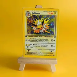 ​1999 Pokemon Jungle 1st Edition Jolteon Holo 4/64 Rare Vintage - Image 1