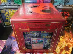 Pokemon TCG: Charizard ex Super-Premium Collection Sent Sealed (Damage Box) - Image 4