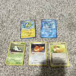 Nintendo Pokemon TCG Jolteon Vaporeon Quagsire Eevee English 5 Card Lot - Image 1