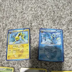 Nintendo Pokemon TCG Jolteon Vaporeon Quagsire Eevee English 5 Card Lot - Image 2