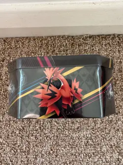 POKEMON TCG - Crown Zenith - Galarian Zapdos Tin - NEW SEALED - Image 4