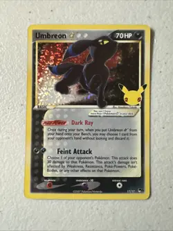 Umbreon Gold Star 17/17 - Pokemon Celebrations 25th Anniversary Holo Rare - Image 1