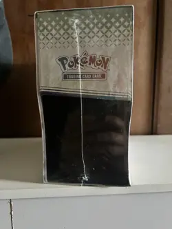 Pokemon Prismatic Evolutions ETB Brand New **WITH TEAR** See Photo - Image 4