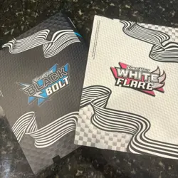 Pokemon TCG Card Binder Lot Black Bolt & White Flare 4-Pocket Album New - Image 2