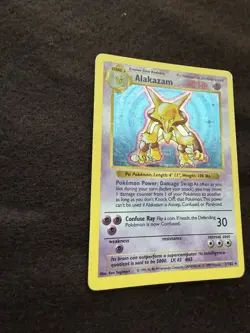 Pokemon TCG Shadowless Alakazam Base Set 1/102 Holo Rare (Damaged) - Image 3