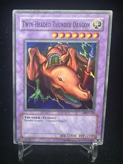 YuGiOh! Twin-Headed Thunder Dragon MRD-120 Super Rare Foil Card - Image 2
