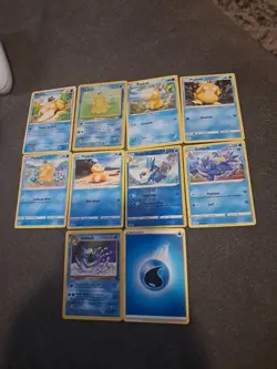 Pokemon TCG Psyduck And Golduck 10 Card Lot (1 Water Energy And 1 Reverse Holo) - Image 1