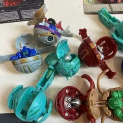 bakugan battle brawlers Lot Brawlers And Cards - Image 5