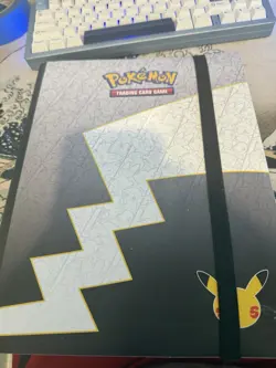 Pokemon Celebrations 25th Anniversary Card complete Set (1-25) + Binder! - Image 4