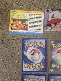 (9) PokÃ©mon TCG Pikachu Mixed Card Lot. NM. Promo. Sun And Moon Reverse Holos - Image 7