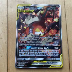 RESHIRAM AND CHARIZARD FULL ART TAG TEAM GX PROMO ENGLISH SM201 POKEMON CARD - Image 3