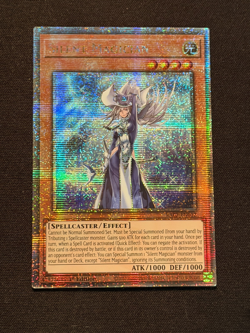 Yu-Gi-Oh! TCG Silent Magician RA02-EN012 Quarter Century Secret Rare NM-1st Ed. - Image 1