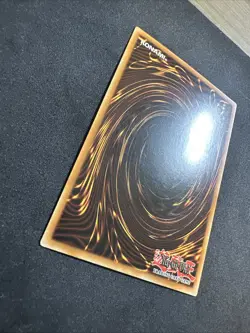 Konami Blue-Eyes White Dragon Ultra Rare YAP1-EN001 Limited Edition Yu-Gi-Oh VLP - Image 3