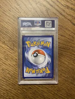 PSA 10 GEM MINT Umbreon Celebrations Classic Collection Holo Pokemon Card 17/17 - Image 2
