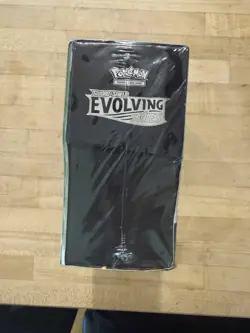Pokemon TCG Sword & Shield Evolving Skies Elite Trainer Box FACTORY SEALED - Image 3