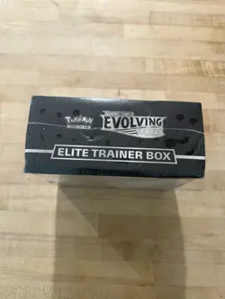 Pokemon TCG Sword & Shield Evolving Skies Elite Trainer Box FACTORY SEALED - Image 5