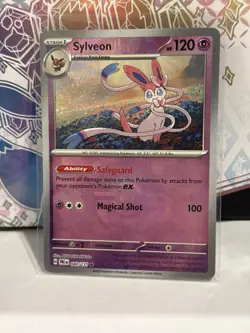 Sylveon 040/131 (Poke ball Reverse Holo) SV Prismatic Evolutions Pokemon - NM - Image 1