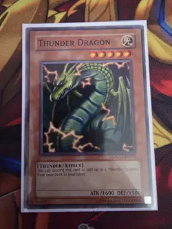 Yu-Gi-Oh! Thunder Dragon DLG1-EN041 Unlimited Common MP - Image 1