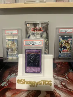 YuGiOh Ultimate Rare PSA 8 NM+ Blue-Eyes Ultimate Dragon SDX-001 2003 Japanese - Image 1