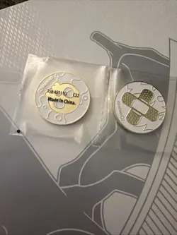 Pokemon TCG Sword And Shield Metal Burn And Poison Condition Tokens Gold - Image 2
