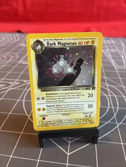 Vintage 2000 Pokemon Dark Magneton 11/82 Holo Card NM - Image 1
