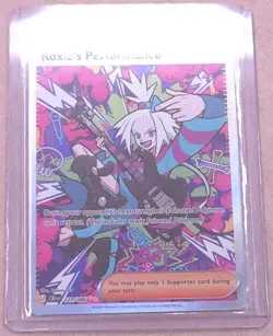 Pokemon TCG Roxie's Performance special illustration 121/086 Me04: Chaos Rising - Image 2