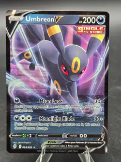 Umbreon v Holo Card 094/203 SWSH07 Evolving Skies Pokemon - Image 1