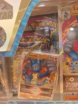Pokemon TCG Lucario VSTAR Premium Collection (290-85124) - Image 4