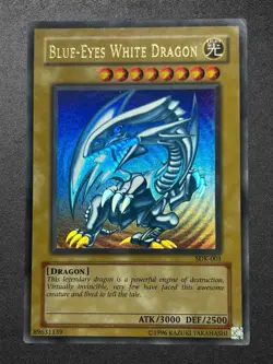 Yu-Gi-Oh! Blue-Eyes White Dragon SDK-001 Ultra Rare Unlimited Vintage Holo - Image 1