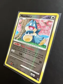 Pokemon TCG Munchlax 68/100 Majestic Dawn 2008 Reverse Holo LP - MP - Image 4