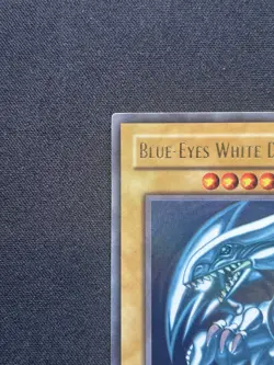 Yugioh TCG: Vintage Blue-Eyes White Dragon SDK-001 **LP** - Image 2