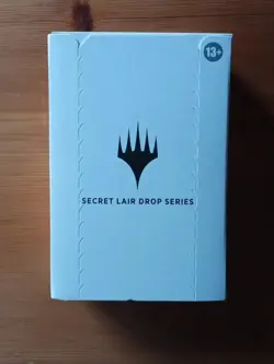 Carte magic secret lair x Jurassic world life breaks free non foil - Image 2