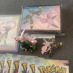 Pokemon TCG Prismatic Evolutions Premium Figure Collection No Box - Image 2