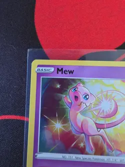 MEW 011/025 Celebrations 25th Anniversary HOLO RARE card 2021 Pokemon TCG NM - Image 2