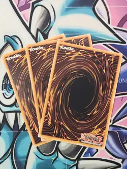 YUGIOH X3 RA05-EN089 Maxx "C" Variant Art Ultra Rare STAMPED 1ST ED PLAYSET - Image 2