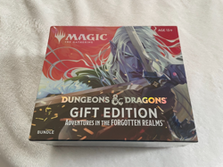 MTG Magic the Gathering Dungeons & Dragons Gift Edition Forgotten Realms Box Set - Image 1