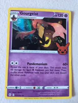 Gourgeist 077/203 Holo Rare Pokemon Card Trick or Trade 2021 Booster - Image 2