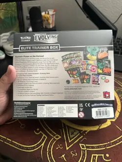 Pokemon TCG Sword & Shield Evolving Skies Elite Trainer Box English 2021 - Image 3