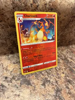 Pokemon CHARIZARD Reverse HOLO Rare SWSH04: "Vivid Voltage"🔥LP! #025/185 - Image 2