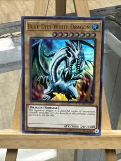 Yugioh *Blue-Eyes White Dragon X1 Ultra Rare Unlimited* (NM) LCKC-EN001 - Image 1