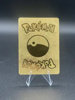 Pokemon Charizard V HP 220 Gold Foil Fan Art Card 079/073 - Image 2