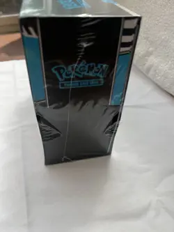Pokemon TCG: Scarlet & Violet 10.5 - Black Bolt - Elite Trainer Box Zekrom - Image 2