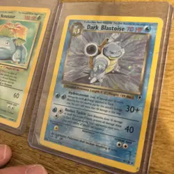 Holo Vintage Lot Dark Blastoise and Venusaur Pokemon Cards - Image 3