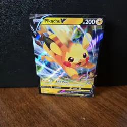 PIKACHU V 2023 POKEMON SWORD & SHIELD BLACK STAR PROMO HOLO #SWSH285 Q1652 - Image 1
