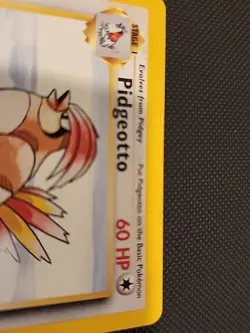 Pokemon Card - Pidgeotto Base Set UK 4th Print 22/102 Rare - Image 3