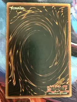 Dark Magician SDY-006 Ultra Rare Starter Deck: Yugi Yu-Gi-Oh Unlimited LP - Image 2