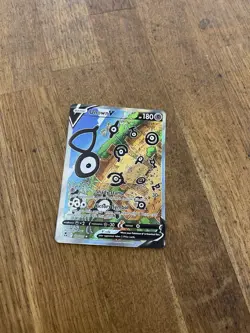 Pokemon TCG Unown V Silver Tempest 177/195 Holo Ultra Rare Mint Condition - Image 1