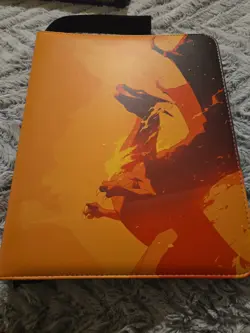 Pokemon 3-Ring Binder 9-Pocket With Zipper Charizard - Image 1